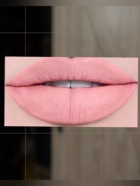 Jeffree Star Cosmetics Velour Liquid Lipstick ~Skin Tight